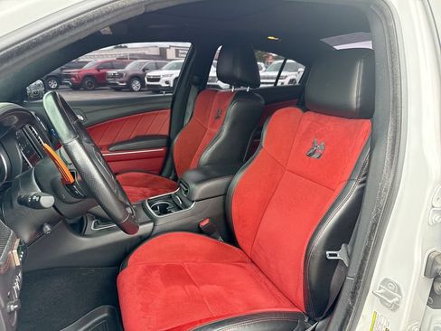 Used 2022 Dodge Charger Scat Pack RWD image 21