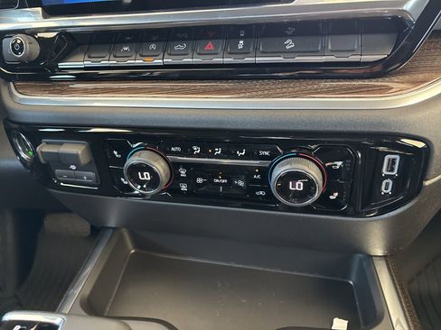 New 2026 Chevrolet Silverado 1500 RST w/ Z71 Off-Road Package image 13