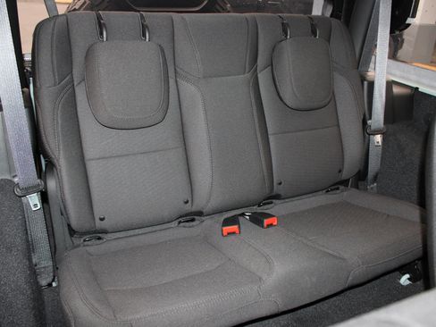 Used 2023 Jeep Wrangler Sport image 13