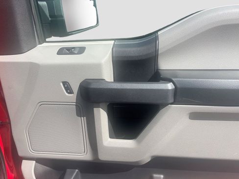 Used 2016 Ford F150 XL w/ Equipment Group 101A Mid RWD image 31