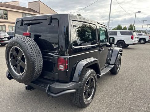 Used 2012 Jeep Wrangler Rubicon w/ Trailer Tow Group AWD/4WD image 5