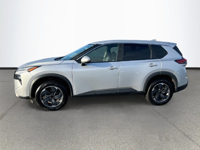 Used 2024 Nissan Rogue SV FWD image 4