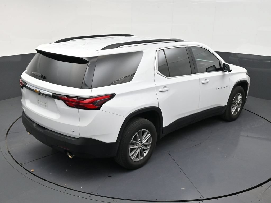 Used 2023 Chevrolet Traverse LT FWD image 16