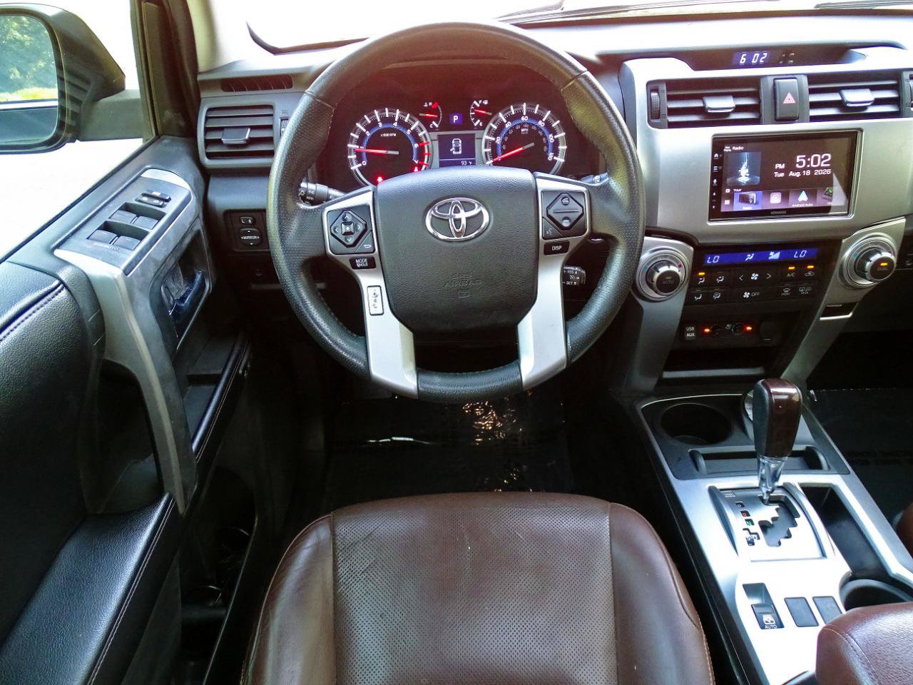 Used 2017 Toyota 4Runner Limited AWD/4WD image 27