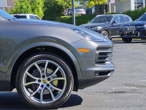 Used 2019 Porsche Cayenne AWD/4WD image 27