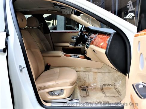 Used 2010 Rolls-Royce Ghost RWD image 30