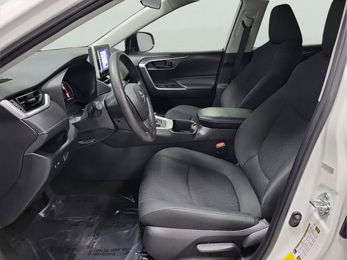 Certified 2023 Toyota RAV4 LE FWD image 11