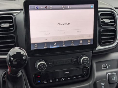 New 2025 RAM ProMaster 3500 w/ Quick Order Package 22H SLT+ image 20