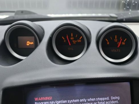 Used 2006 Nissan 350Z Touring image 19