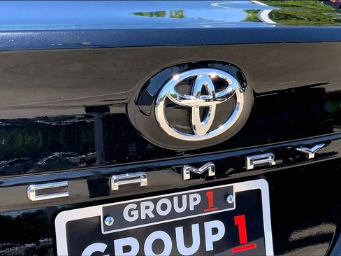Used 2024 Toyota Camry LE FWD image 32