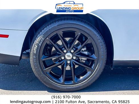 Used 2022 Dodge Challenger GT AWD/4WD image 10