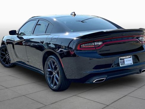 Used 2023 Dodge Charger SXT w/ Blacktop Package RWD image 10