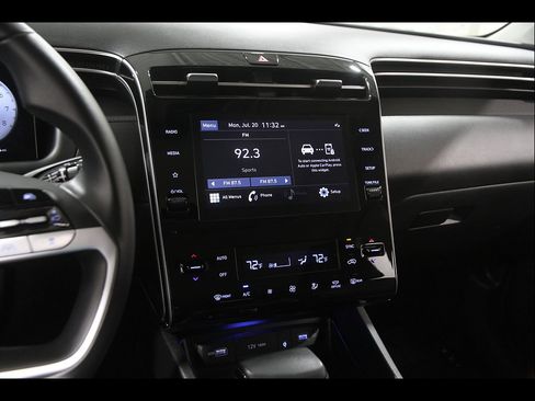Certified 2023 Hyundai Tucson SEL w/ Convenience Package AWD/4WD image 9