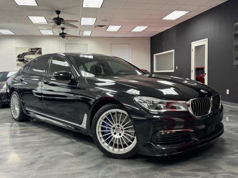 Used 2018 BMW ALPINA B7 xDrive AWD/4WD image 2