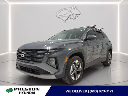 Certified 2025 Hyundai Tucson SEL AWD/4WD image 1