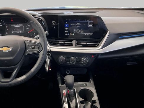 Certified 2026 Chevrolet Trax LS w/ Driver Confidence Package FWD image 7