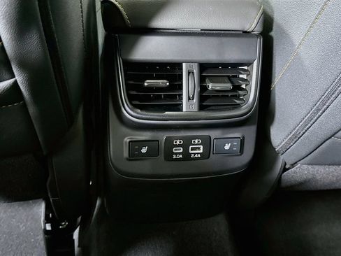 Used 2025 Subaru Outback Wilderness w/ Wilderness Package AWD/4WD image 31