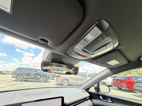 Used 2025 Kia K5 GT-Line FWD image 31
