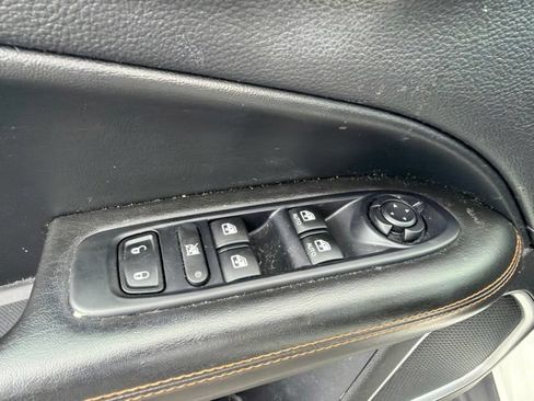 Used 2018 Jeep Compass Limited w/ Navigation Group AWD/4WD image 20