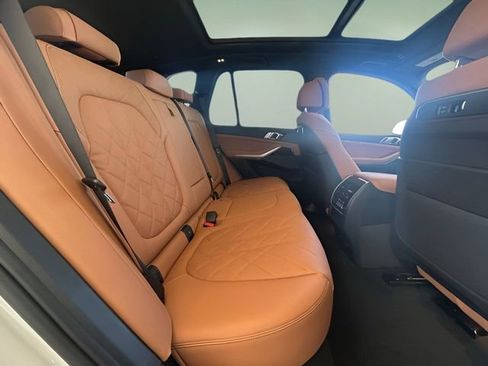New 2026 BMW X5 xDrive40i w/ Climate Comfort Package image 24