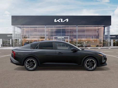 New 2026 Kia K4 EX image 6