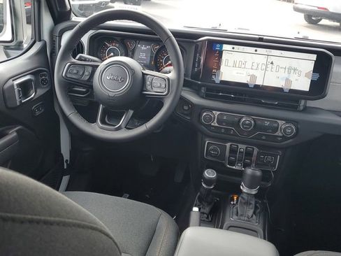 New 2026 Jeep Gladiator Sport image 11