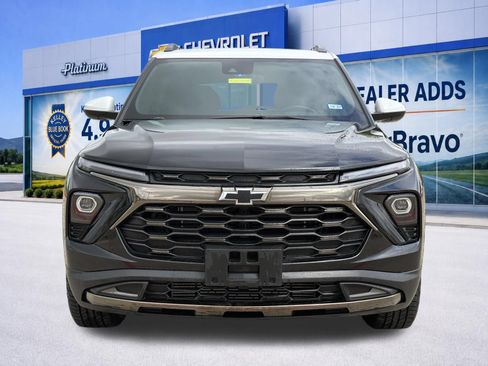 Used 2025 Chevrolet TrailBlazer ACTIV w/ Driver Confidence Package FWD image 2