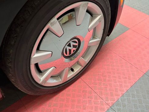 Used 2015 Volkswagen Beetle 1.8T image 36