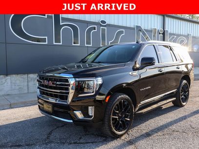 Used 2022 GMC Yukon SLT w/ SLT Luxury Package