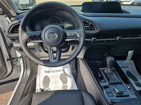 New 2025 MAZDA CX-30 AWD 2.5 S w/ Select Sport Pkg image 15