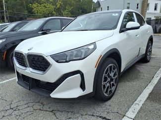 New 2025 BMW X2 xDrive28i w/ Convenience Package image 1