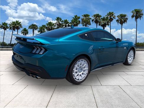 New 2026 Ford Mustang GT Premium w/ GT Performance Package RWD image 7