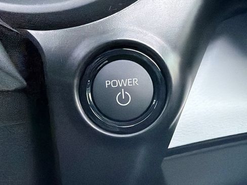 New 2026 Toyota Sienna XLE FWD image 32