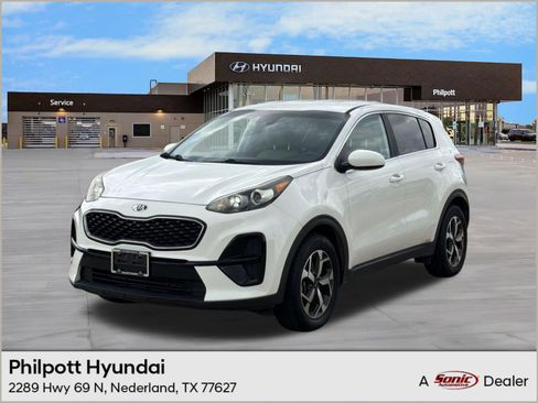 Used 2020 Kia Sportage LX FWD image 1