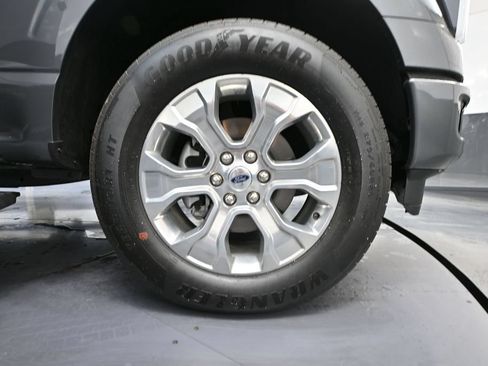 Used 2026 Ford F150 Platinum AWD/4WD image 12