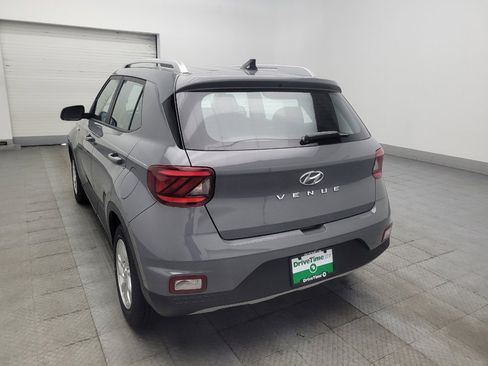 Used 2020 Hyundai Venue SEL w/ Convenience Package FWD image 5