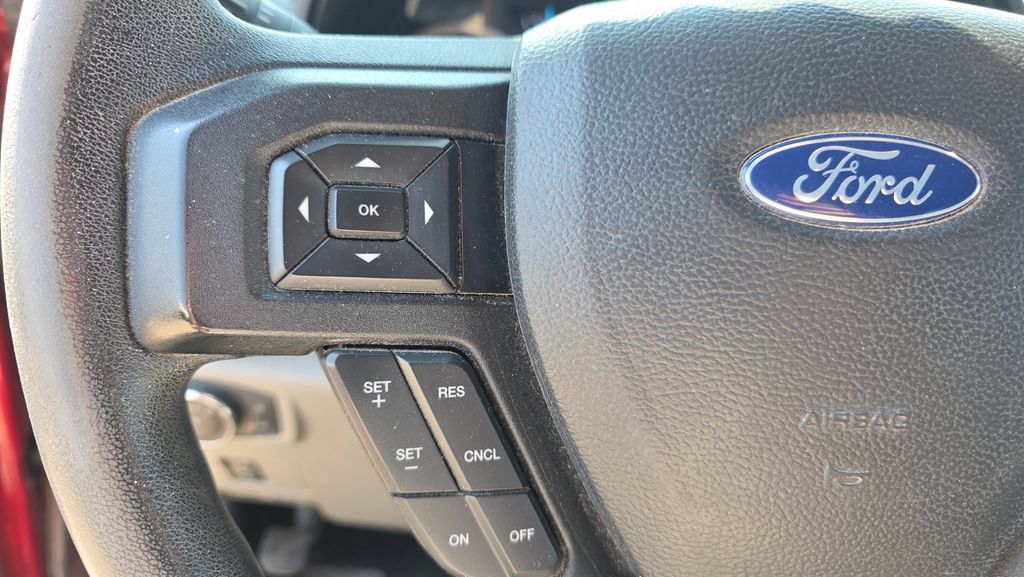 Used 2019 Ford F250 XLT w/ XLT Premium Package AWD/4WD image 16