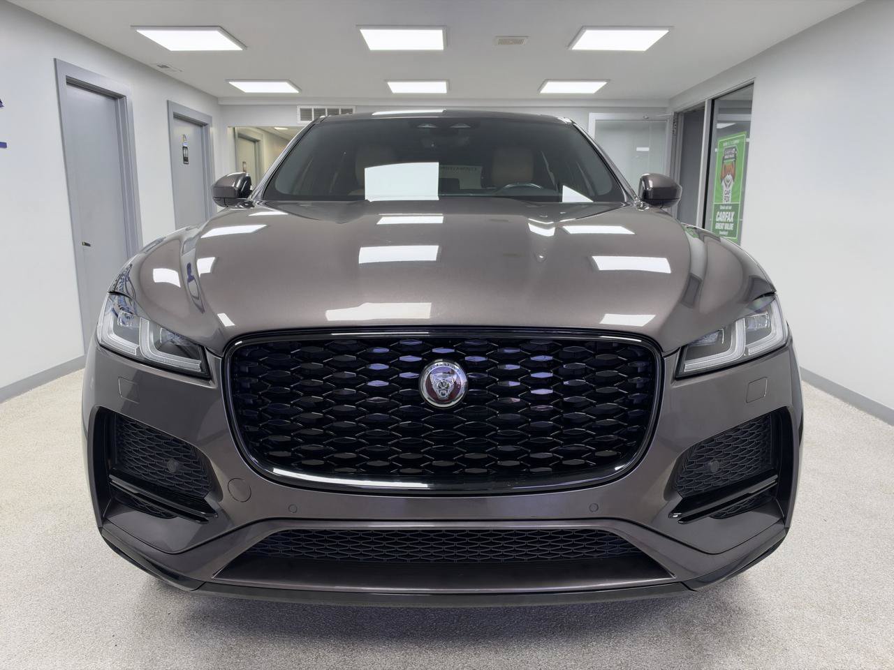 Used 2023 Jaguar F-PACE S AWD/4WD image 6