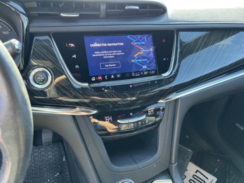 Used 2021 Cadillac XT6 Premium Luxury w/ LPO, ONYX Package image 26