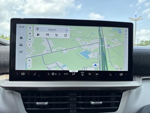 New 2026 Ford Explorer Active RWD image 20