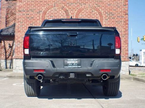 Used 2022 Honda Ridgeline Black Edition image 6