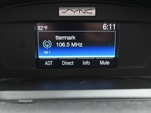 Used 2016 Ford C-MAX SE w/ Equipment Group 201A FWD image 19