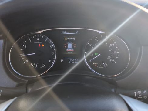 Used 2016 Nissan Rogue S image 15