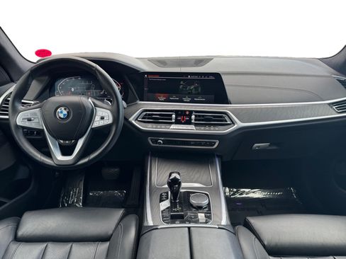 Used 2022 BMW X7 xDrive40i w/ Premium Package AWD/4WD image 12