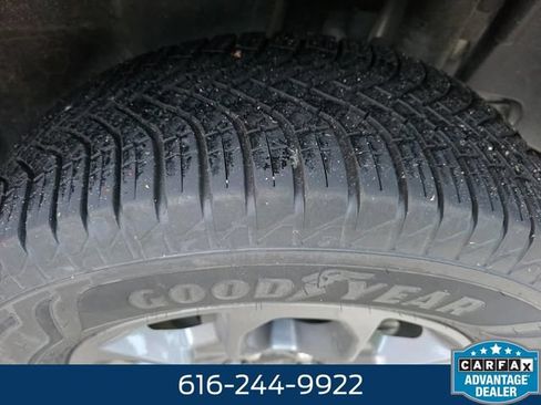 Used 2024 Ford Maverick XLT w/ XLT Luxury Package AWD/4WD image 8