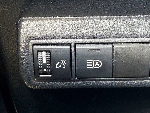 Used 2024 Toyota Corolla LE image 21