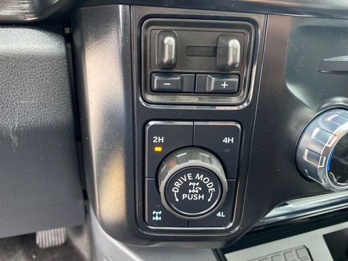 Used 2026 Ford F250 Lariat w/ Tremor Off-Road Package AWD/4WD image 12