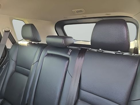 Used 2025 Nissan Rogue SL w/ SL Premium Package image 13