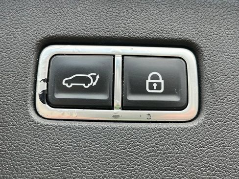 Used 2022 Kia Sorento EX w/ Panoramic Sunroof Package FWD image 35
