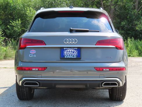 Used 2023 Audi Q5 2.0T Premium w/ Convenience Package AWD/4WD image 15
